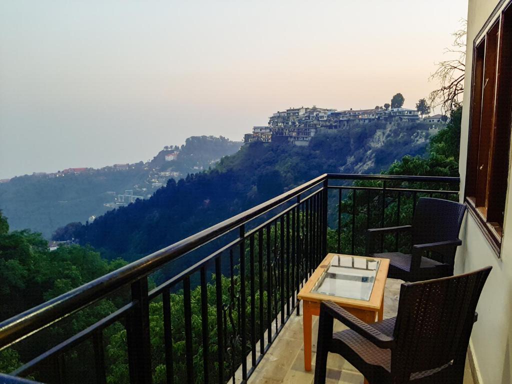 Hotel Oakland Landour Mussoorie Eksteriør bilde